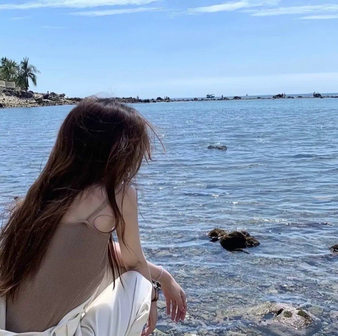 沙漠中的玫瑰